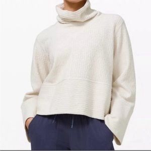 lululemon retreat yourself pullover